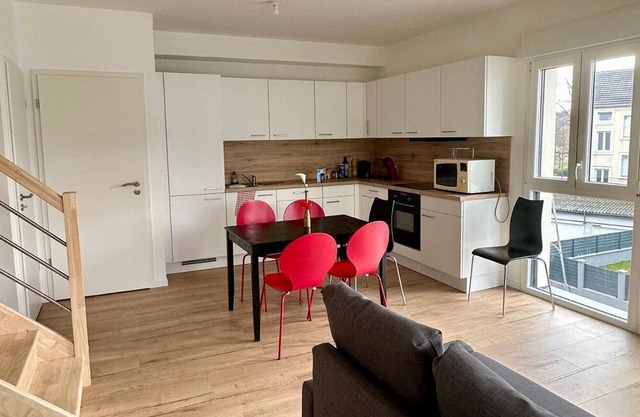 Splendide Duplex Avec Parking Privé et Terrasse