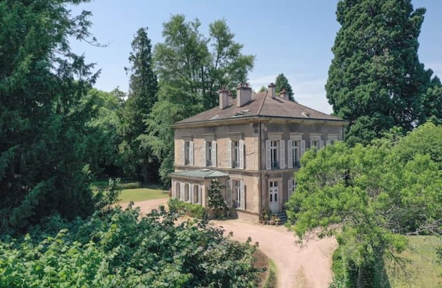 Ecrin de Verdure - Appartement de Charme à Autun