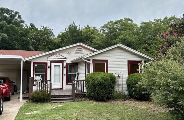 Quiet neighborhood, free parking, security cameras, keypad entry.