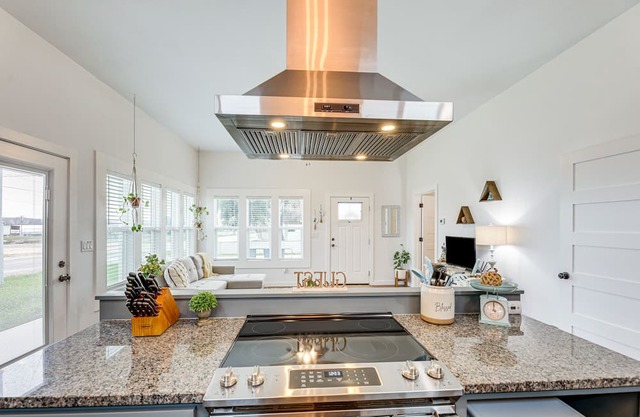 Downtown La Grange Vacation Rental Near Wineries