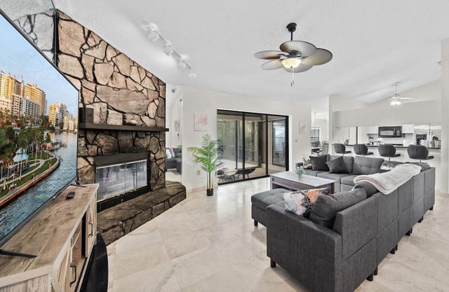 Peaceful Waterview with Enclosed Pool and Serenity Water View