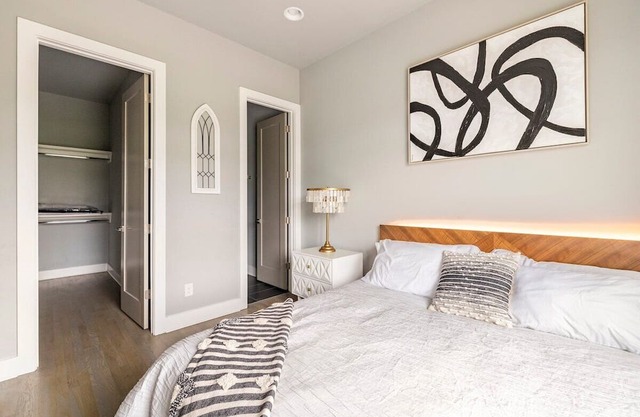 Skyline Views w/ Private Heated Rooftop Patio