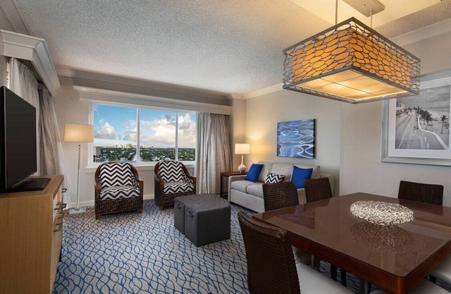Marriott's BeachPlace Towers - 2 Bedroom Villa