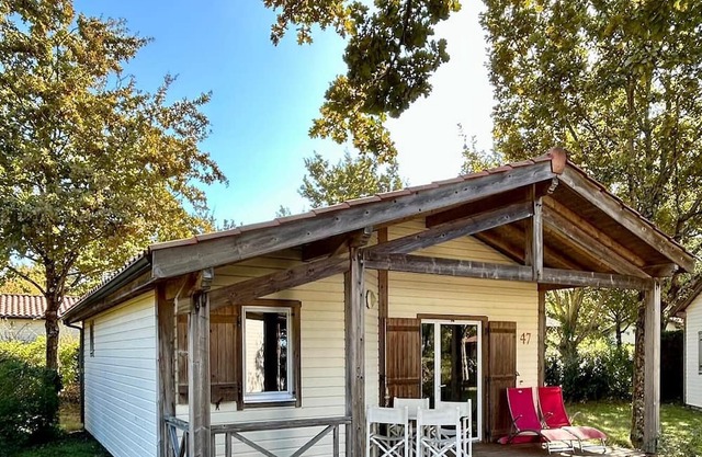 Chalet 'Cabane Du Lac' with Shared Pool, Private Terrace and Wi-Fi