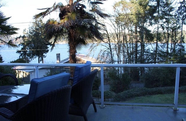 3040 90th PL SE Mercer Island
