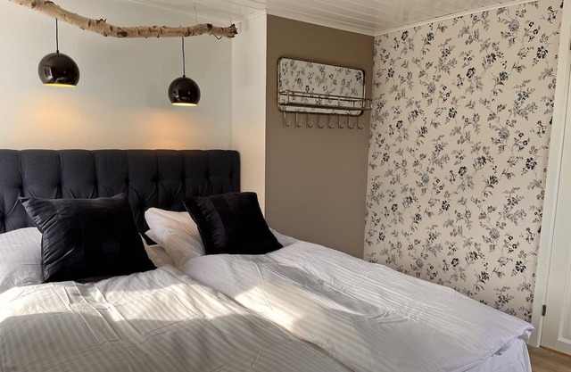 Jonas Hus Bed & Breakfast
