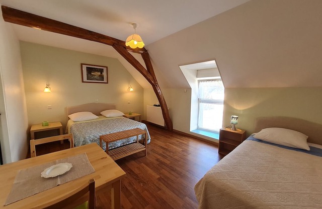 Guestroom Cravant, studio flat, 2 persons
