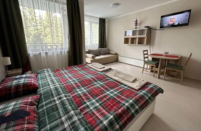 Borovets Gardens Funky Fresh Studio by Joro