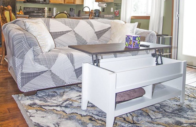 Comfy Retreat Near Shopping/Dining/Parks