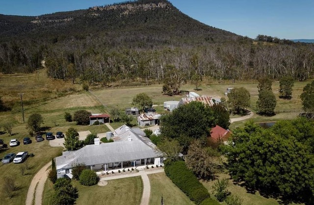 Historic Collits Inn