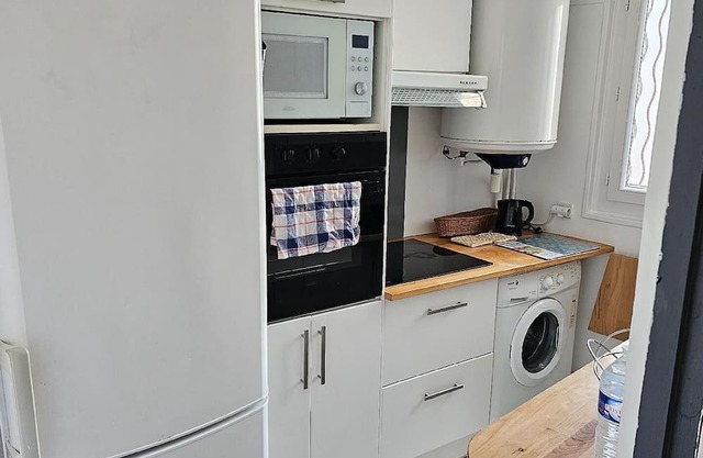 Holiday apartment Beauvais for 1 - 3 persons with 1 bedroom - Holiday apartment in one or multi-fami