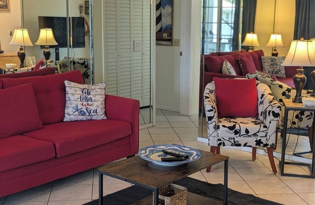 The Lighthouse 1 bedroom Pet friendly