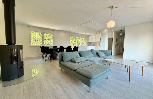 Workers Villa 5BR - 10 Beds - 2 Bath - All inclusive