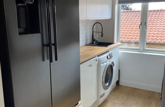 GENTHOUSE APARTMENT (3 BEDROOMS 70 m2)
