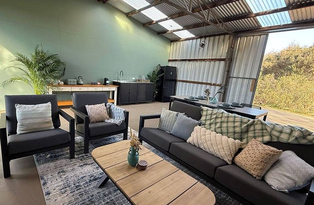 Submerse yourself in nature - Unique Glamping experience, Mornington Peninsula.