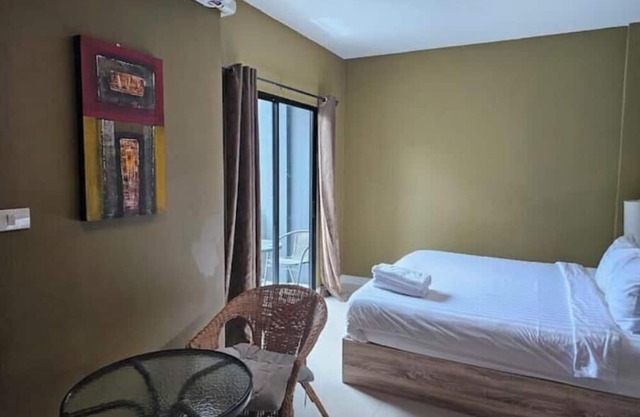 4thFl LanternSuites&maid Service