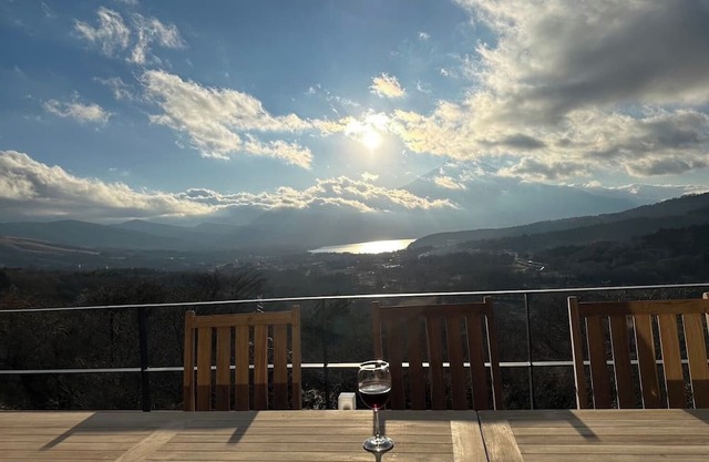 BBQ with a view of Mt Fuji and Lake Yamanaka | Ma/Minamitsuru-gun Yamanashi