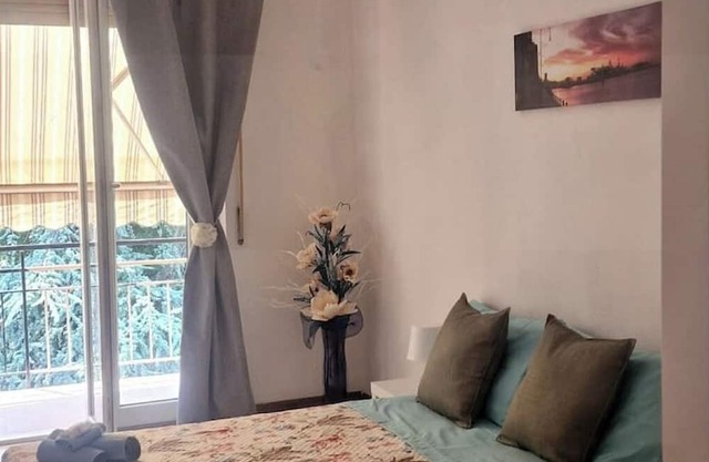 Central Family Apartment - Comfort and Convenience in the Heart of the City