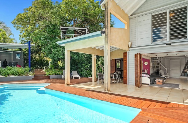 Villa Manguier, unexpected cabin in the Mango tree