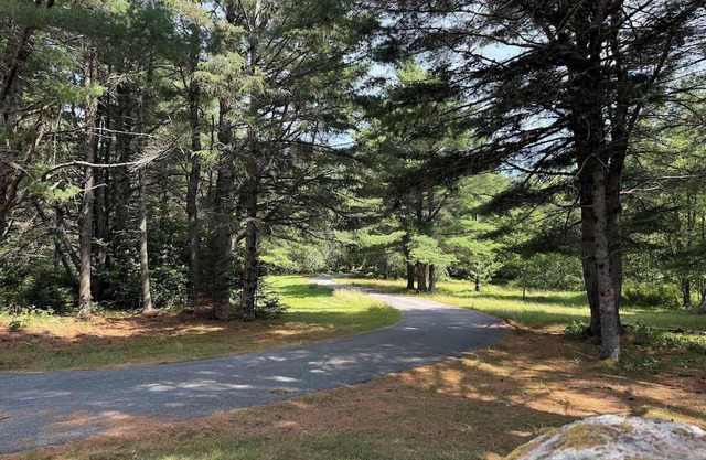 Tranquil 2-bedroom house in Cherryfield