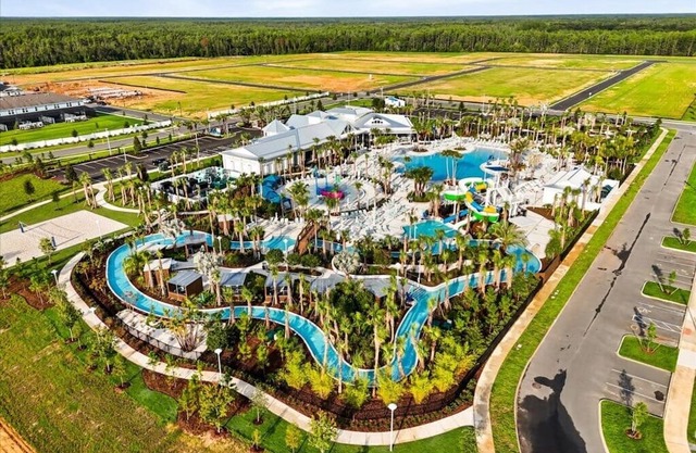 5 Bedrooms/5 Bathrooms/Windsor Cay (16202CC)