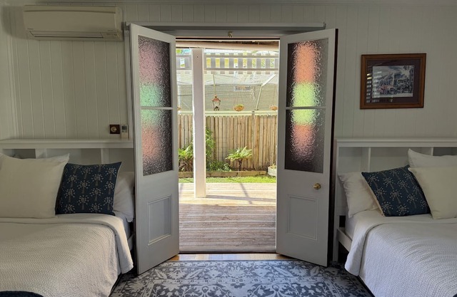 Mary River House in beautiful historic Maryborough. Family and pet-friendly.