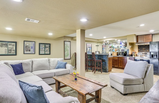 Game Room, Home Gym & Deck: Littleton Apartment