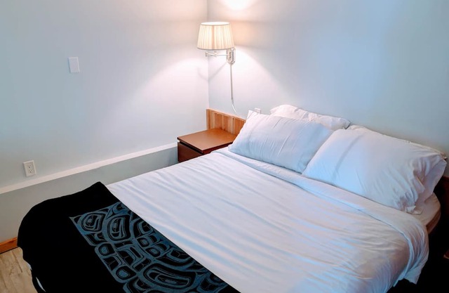 The Sitka Suite, Central, Waterfront, 2 Beds