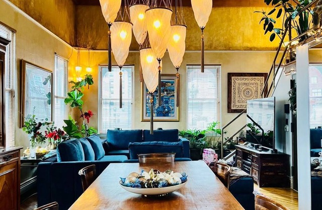 Experience a unique duplex-loft in the heart of the historic district of South Seaport NYC