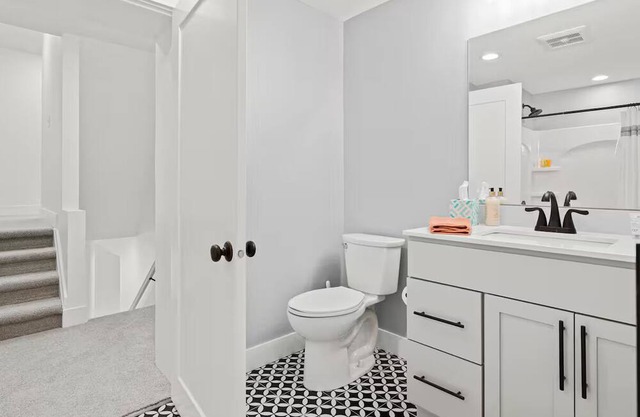 Gorgeous 5-bedroom, remodeled, historic home in Cedar Falls