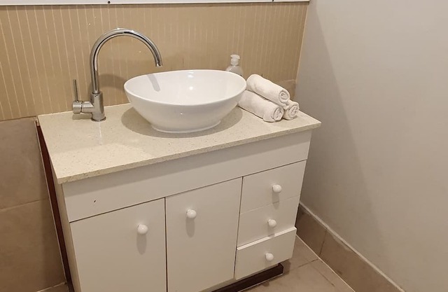 Entire House-close to Supermarket/gym/Restaurants