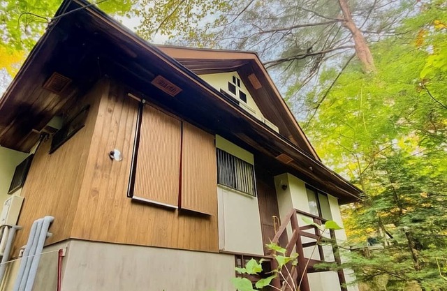 A rental villa with a freeflowing bath from the K/Agatsumagun Gunma
