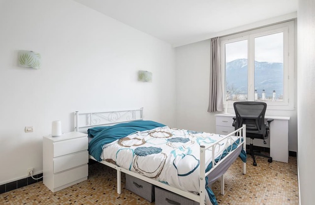 Double room with WIFI