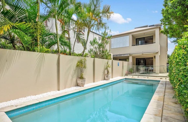 Norman St Townhouse - Central Broadwater Parklands