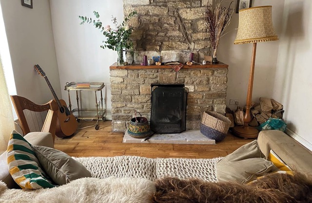 Enchanting 1 bedroom cottage in Frome
