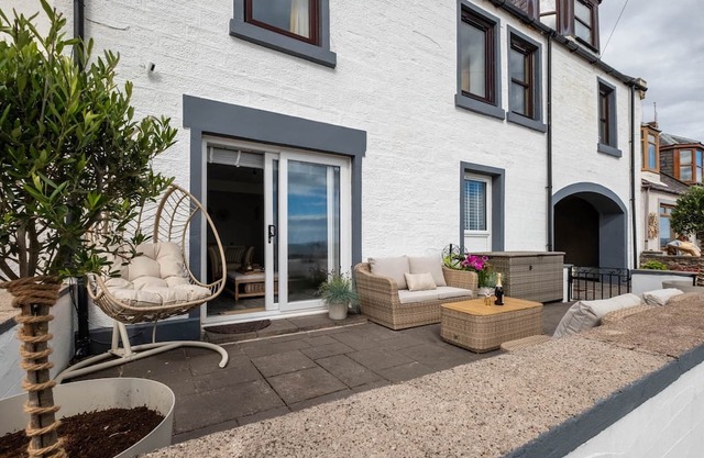 5 South Street Beach front Home
