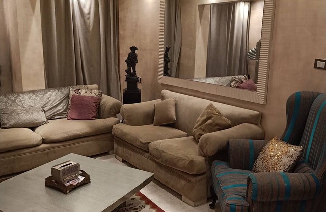 Cosy 2-bedroom apartment in awesome Zamalek Cairo Governorate