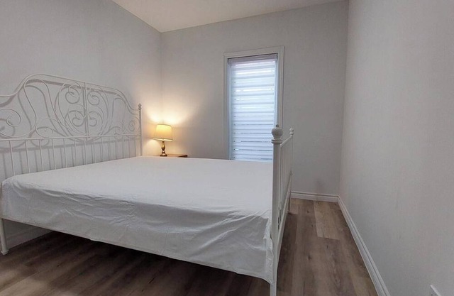 Spacious 2BR Apartment · Furnished · 31+ Nights