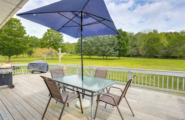 Home w/Large Yard: 10 Mi to Holiday Valley Resort