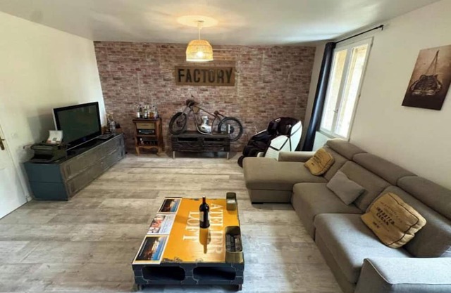 The Loft Factory 4 Bedrooms Garonne View + Garden