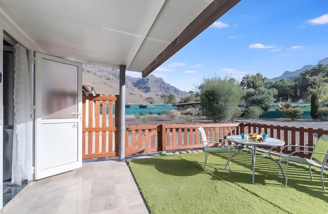 Holiday Studio 'Finca Near Maspalomas' with Wi-Fi and Air Conditioning