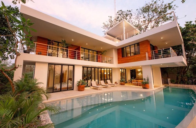 Casa Capannina, Jungle Hideaway with Ocean Views