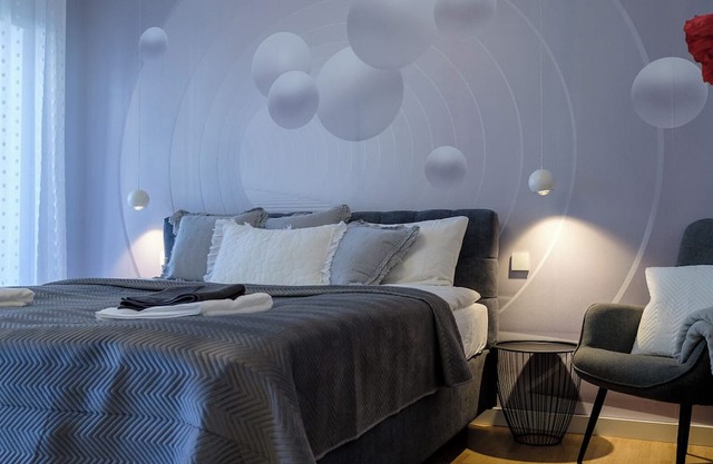 Spacious vacation apartment with good facilities and exclusive garden access