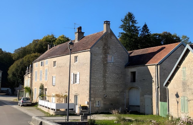 Country House “Gîte De Scène” with Private Terrace