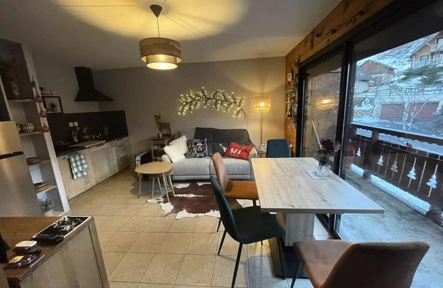 Joubelle Residence - Beautiful renovated apartment chalet from 4 to 6 beds in Réallon