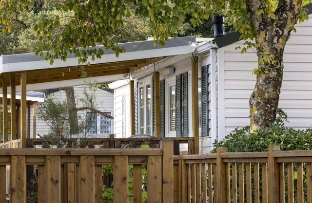 Camping 4 étoiles - Piscine - cbgcb00