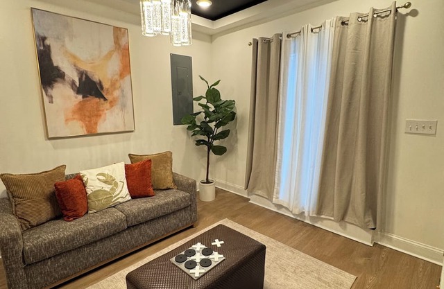 Spacious 3BR, 3.5BA Home with Ensuite Bathrooms & Modern Comforts