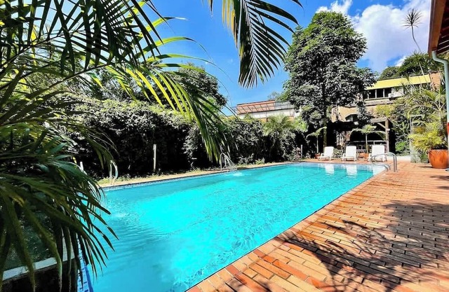16 Bdr Villa In Proveza W Pool, Jacuzzi, & Sauna