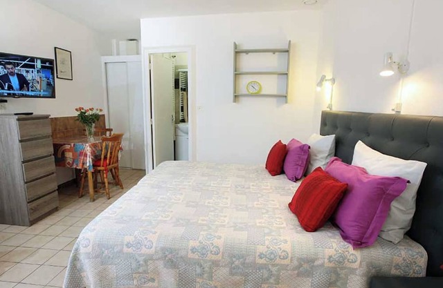Stay in this bright apartment just steps from the spas and city center of Dax