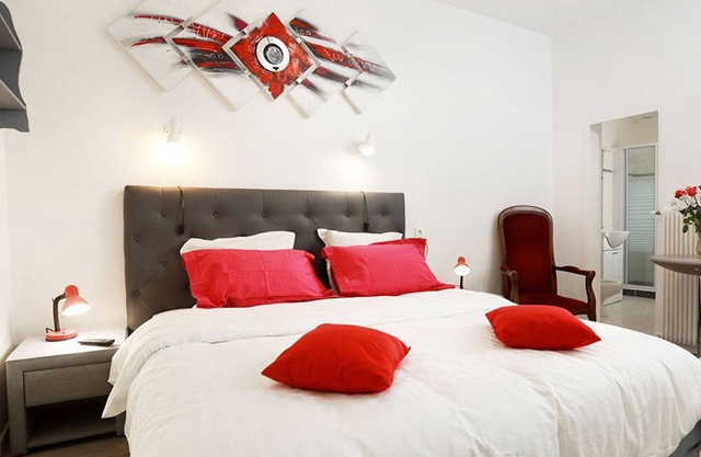 Cozy Apartment in Central Dax – 2 Min from Thermal Baths, Quiet & Comfortable